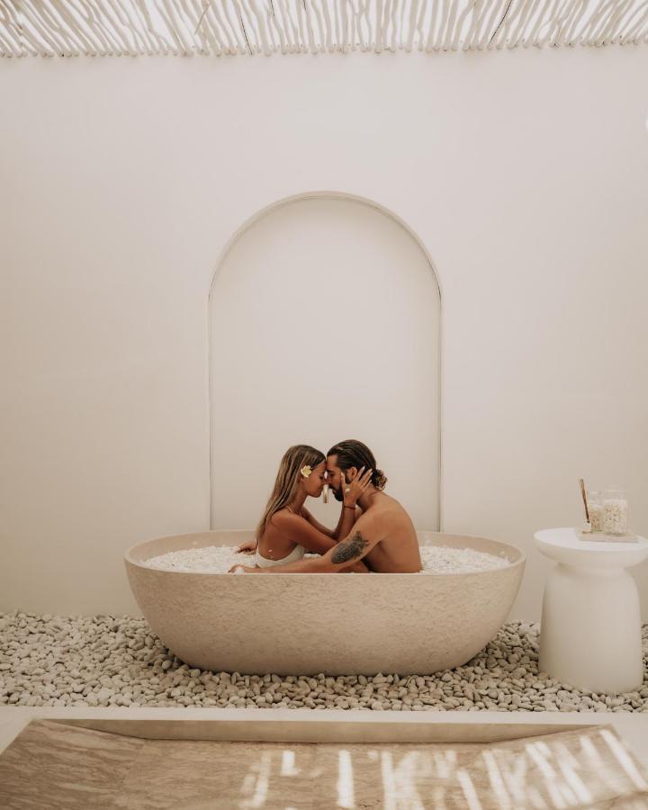 Maja Canggu Buitenkant foto